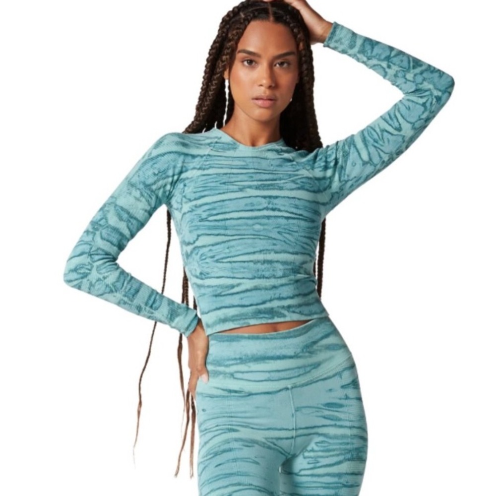 Nux One by One Long Sleeve Crop Top